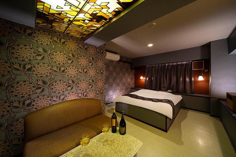 Hotel Namba Alpha (Adults Only) Ōsaka Exterior foto